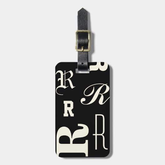 Persoonlijk monogram, typografie initialen, zwart bagagelabel (Voorkant verticaal)