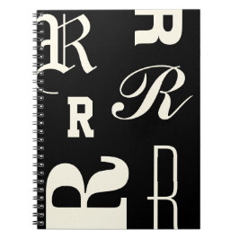 Persoonlijk monogram, typografie initialen, zwart notitieboek