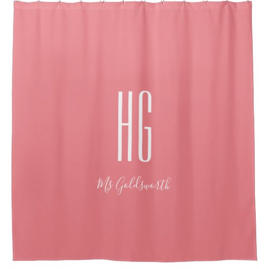 Persoonlijk Monogram Wit op Koraalroze Modern Douchegordijn (Voorkant)