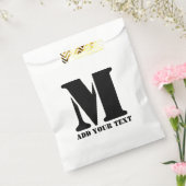 Persoonlijk Monogram Zwart Aangepast Modern Tekst Bedankzakje (Gezegeld)