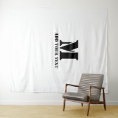 Persoonlijk Monogram Zwart Aangepast Modern Tekst Wandkleed (In Situ (horizontaal))