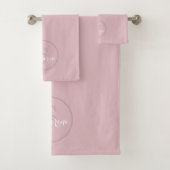 Persoonlijk Naam Monogram Stof Roze Bad Handdoek (Insitu)