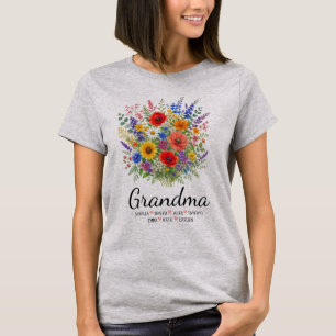 Persoonlijk oma bloemen oma namen cadeau t-shirt