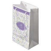 Persoonlijk Paars Wilde Bloem Monogram Klein Cadeauzakje (Voorkant Gekanteld)