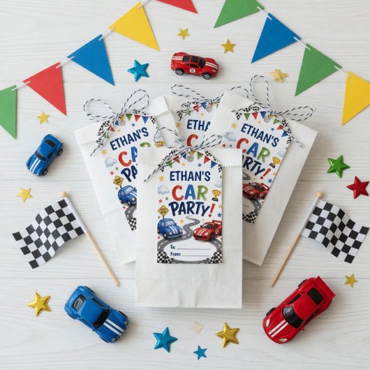 Persoonlijk raceautoverjaardagscadeau cadeaulabel