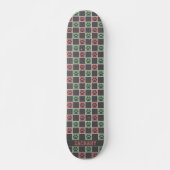 Persoonlijk rood en groen pootafdrukpatroon skateboard (Voorkant)