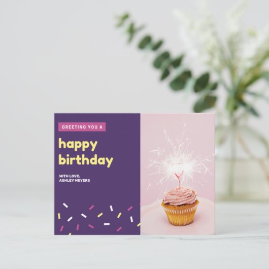 Persoonlijk - Roze en Violet Cupcake (zaterdag) Briefkaart (Staand voorkant)