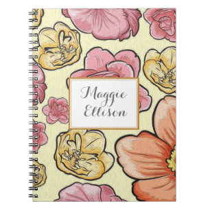 Persoonlijk roze geel oranje bloemenjournaal notitieboek