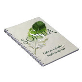 Persoonlijk veer-monogram Sagegroen Notitieboek (Rechterzijde)