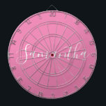 Persoonlijk Wit Manuscript van de Naam op Roze Dartbord<br><div class="desc">Persoonlijke naam wit script op roze dart board</div>