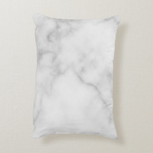 Persoonlijk wit marmeren script monogram en naam accent kussen (Achterkant (Verticaal))