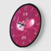 Persoonlijke 2 harten op een roze achtergrond van  grote klok (Hoek)