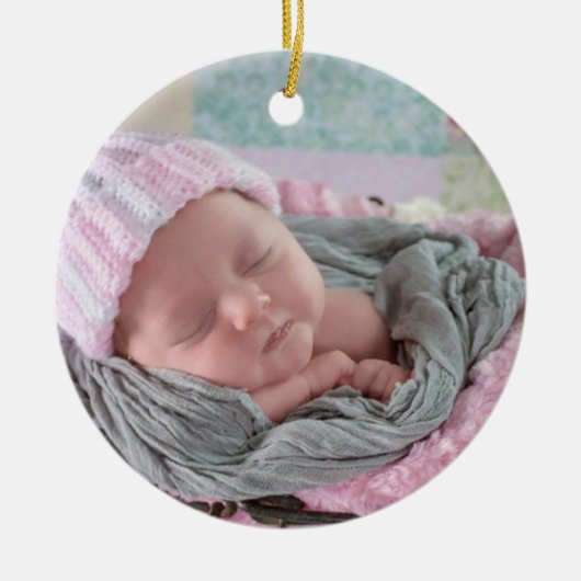 Persoonlijke Baby Fotoroze Snowflake Keramisch Ornament (Voorkant)