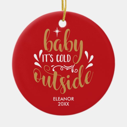 Persoonlijke Baby Het is koud buiten Kerstmis Keramisch Ornament (Voorkant)