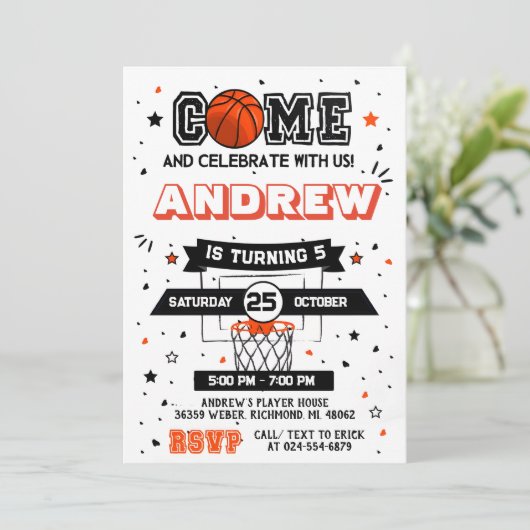 Persoonlijke Basketbal Verjaardag Uitnodiging Fees (Staand voorkant)
