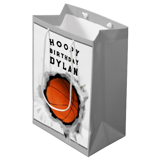 Persoonlijke Basketball Birthday Medium Cadeauzakje (Voorkant Gekanteld)