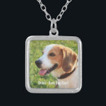 Persoonlijke Beagle Dog Foto en Dog Naam Zilver Vergulden Ketting<br><div class="desc">Speciaal ontwerp van Beagle Dog Photo and Dog Name - pas dit handboek aan met een geüploade foto van de naam van je hond of voeg je eigen tekst toe - We houden van de naam van de hond, de verjaardag van de hond of de voorbijgaande dag. Klik op "aanpassen"...</div>