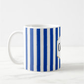 Persoonlijke blauwe en witte gestreepte koffiemok (Links)