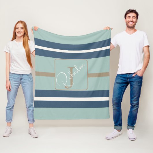 Persoonlijke Blauwe Mint Tan Streep Monogram Coast Fleece Deken (In situ)