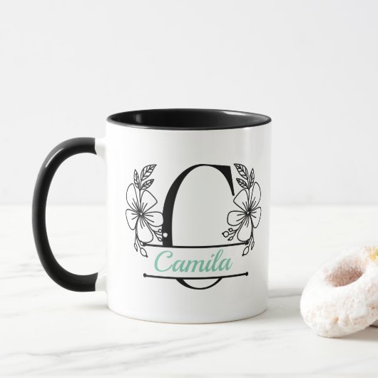Persoonlijke bloemige monogram letter C mok - Op m (Met donut)