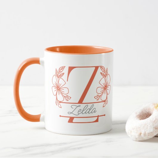 Persoonlijke Bloemige Monogram Letter Z Mok - Op M (Met donut)
