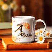 Persoonlijke bloemrijke monogrammok - Aangepaste n Mok