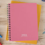 Persoonlijke briefpapier · Bubblegum Pink Weekly Planner<br><div class="desc">Eenvoudige persoonlijke briefpapier jaarlijkse planner. 12 maanden planner met maandelijkse overzichten en wekelijkse planningsbladen. Contacteer ons voor hulp bij personalisatie.</div>