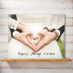 Persoonlijke bruiloft Foto voor altijd en altijd Poster<br><div class="desc">Pas dit punt met uw eigen trouwfoto, trouwdatum en een mooie zwarte manuscriptlettersoort aan die "voor altijd & altijd" leest. Dit ontwerp maakt een mooi verloving, een vrijgezellenfeest of een huwelijkscadeau. Elke Bride en Groom zou graag deze unieke kluts ontvangen die is ontworpen door de ColorfulGalShop in Zazzle. U kunt...</div>