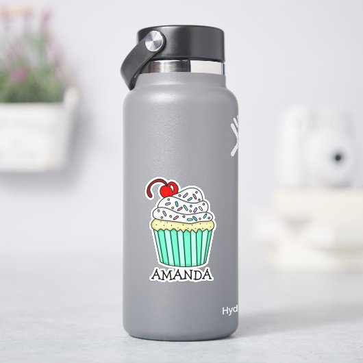 Persoonlijke Cartoon Vanilla Cupcake en naam Sticker (HydroFlask)