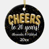 Persoonlijke Cheers to Years Wedding Jubileum Keramisch Ornament (Voorkant)