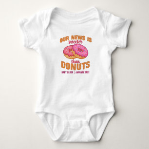 Persoonlijke Donuts Baby Aankondiging Romper