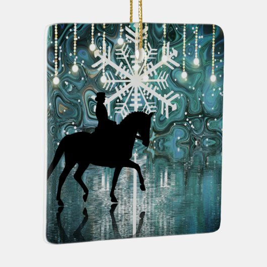 Persoonlijke Dressage Horse Winter Night Snowflake Keramisch Ornament (Rechts)