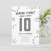 Persoonlijke eenvoudige basketbal verjaardag kaart (Staand voorkant)