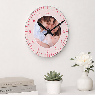 Persoonlijke familiefoto roze & rode klassieker ronde klok