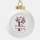Persoonlijke familienaam "F" Keramische Bal Ornament (Voorkant)