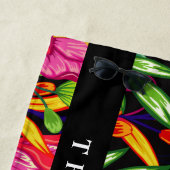 Persoonlijke familienaam Floral Pattern Achtergron Strandlaken (In situ)