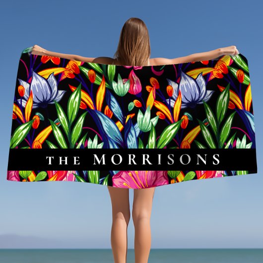 Persoonlijke familienaam Floral Pattern Achtergron Strandlaken