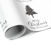 Persoonlijke familienaam White Black KerstTree Cadeaupapier (Rol Hoek)
