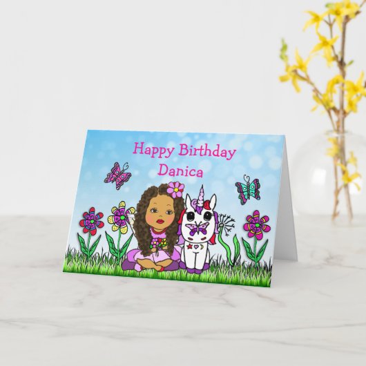 Persoonlijke feestdag en onicorn Happy Birthday Kaart (Gele Bloem)