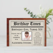 Persoonlijke foto 50ste verjaardagsfeest krant kaart (Staand voorkant)