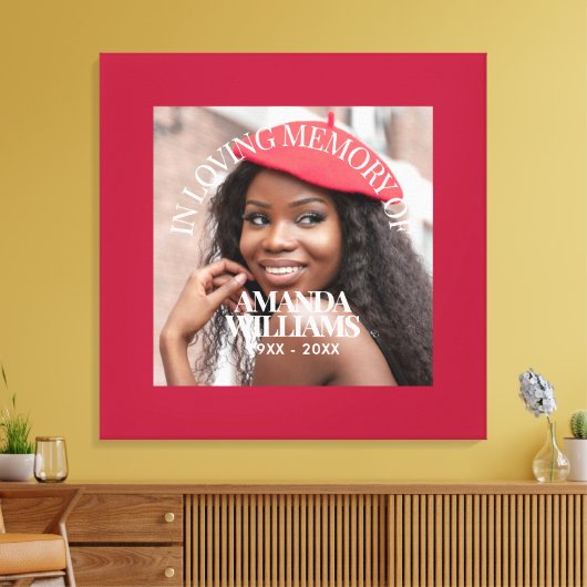 Persoonlijke foto- en tekstherdenking rood canvas afdruk (Insitu (Woonkamer))