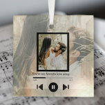 Persoonlijke foto- en tekstmuziekspeler glas ornament<br><div class="desc">Het gepersonaliseerde ornament van de Speler van de Muziek van de Foto en van de Tekst van Ricaso - voeg uw eigen foto en tekst toe,  perfect voor huwelijkscadeaus,  Valentijnse  en meer... </div>