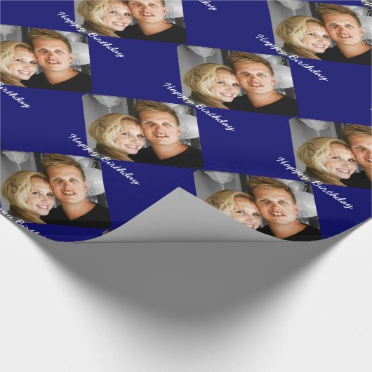 Persoonlijke foto familie verjaardag cadeaupapier (Hoek)