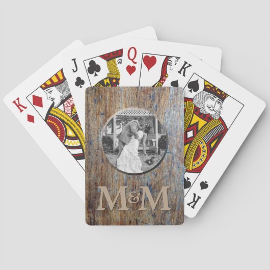 Persoonlijke foto Monogram Rustic Wood Wedding Pokerkaarten (Achterkant)