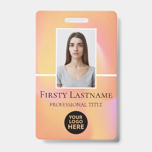 Persoonlijke foto, streepjescode, logo, naam van w badge (Voorzijde)