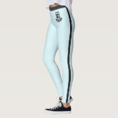 Persoonlijke foto van huisdier met ijsblauw zwarte leggings (Links)