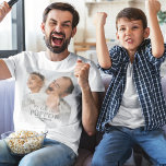 Persoonlijke fotoPOPPOP Fathers Day T-shirt<br><div class="desc">Geef je opa iets zinvols dat een leven lang meegaat. Ons moderne, gepersonaliseerde foto-T-shirt is het perfecte cadeau voor Vaderdag, verjaardagen, kerst en nog veel meer. Elk t-shirt op maat levert een oprechte 'I love you' over zijn favoriete foto, gecombineerd met de aanhankelijke bijnaam 'POPPOP' en een persoonlijke boodschap. Voor...</div>