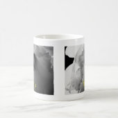 Persoonlijke foto's van Daffodil Black en White Koffiemok (Center)