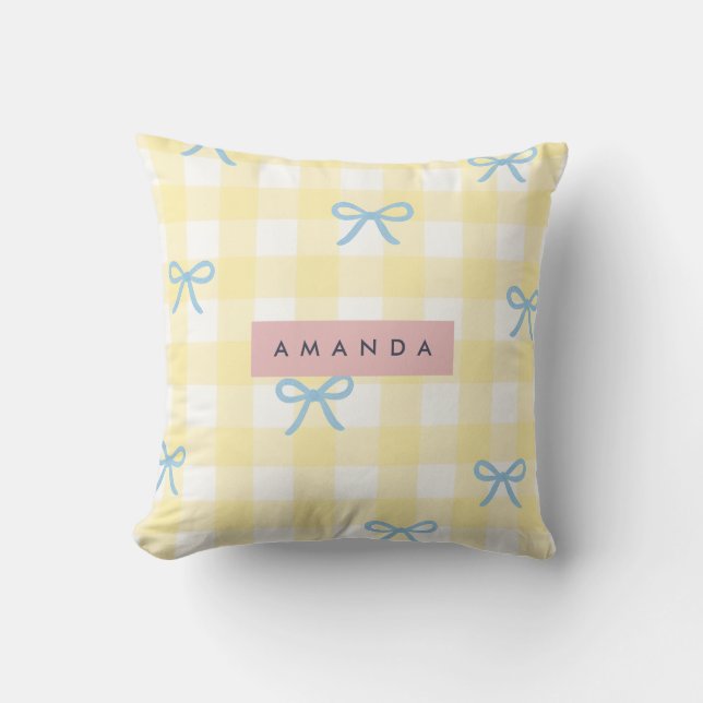 Persoonlijke Gele Gingham & Blauwe Strik Pastel Kussen (Voorkant)
