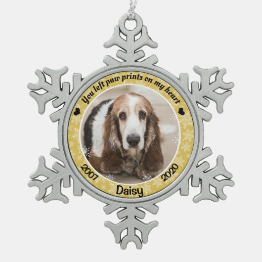 Persoonlijke Gold Dog Memorial Tin Sneeuwvlok Ornament (Voorkant)